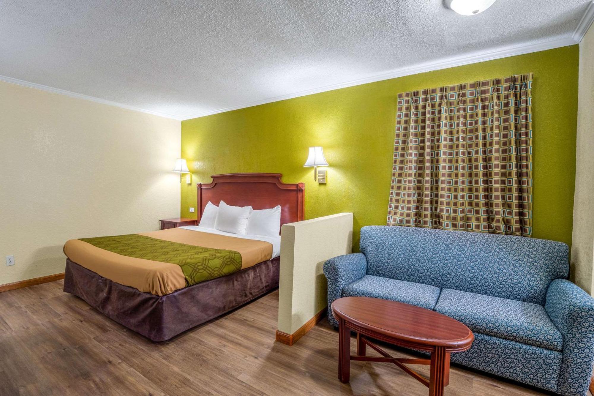 קולומביה Rodeway Inn & Suites Fort Jackson מראה חיצוני תמונה
