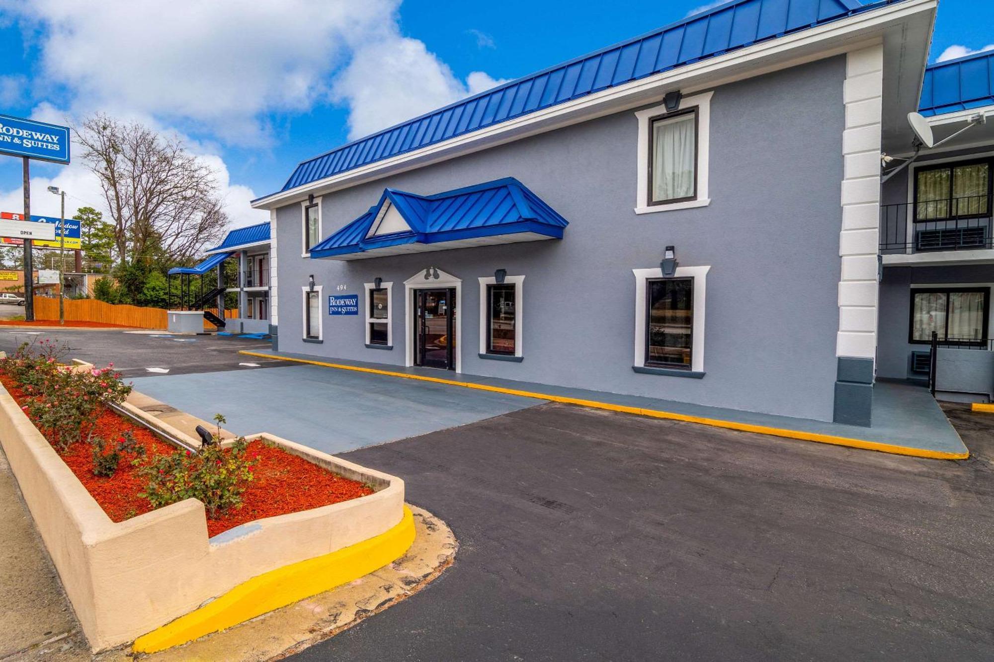 קולומביה Rodeway Inn & Suites Fort Jackson מראה חיצוני תמונה