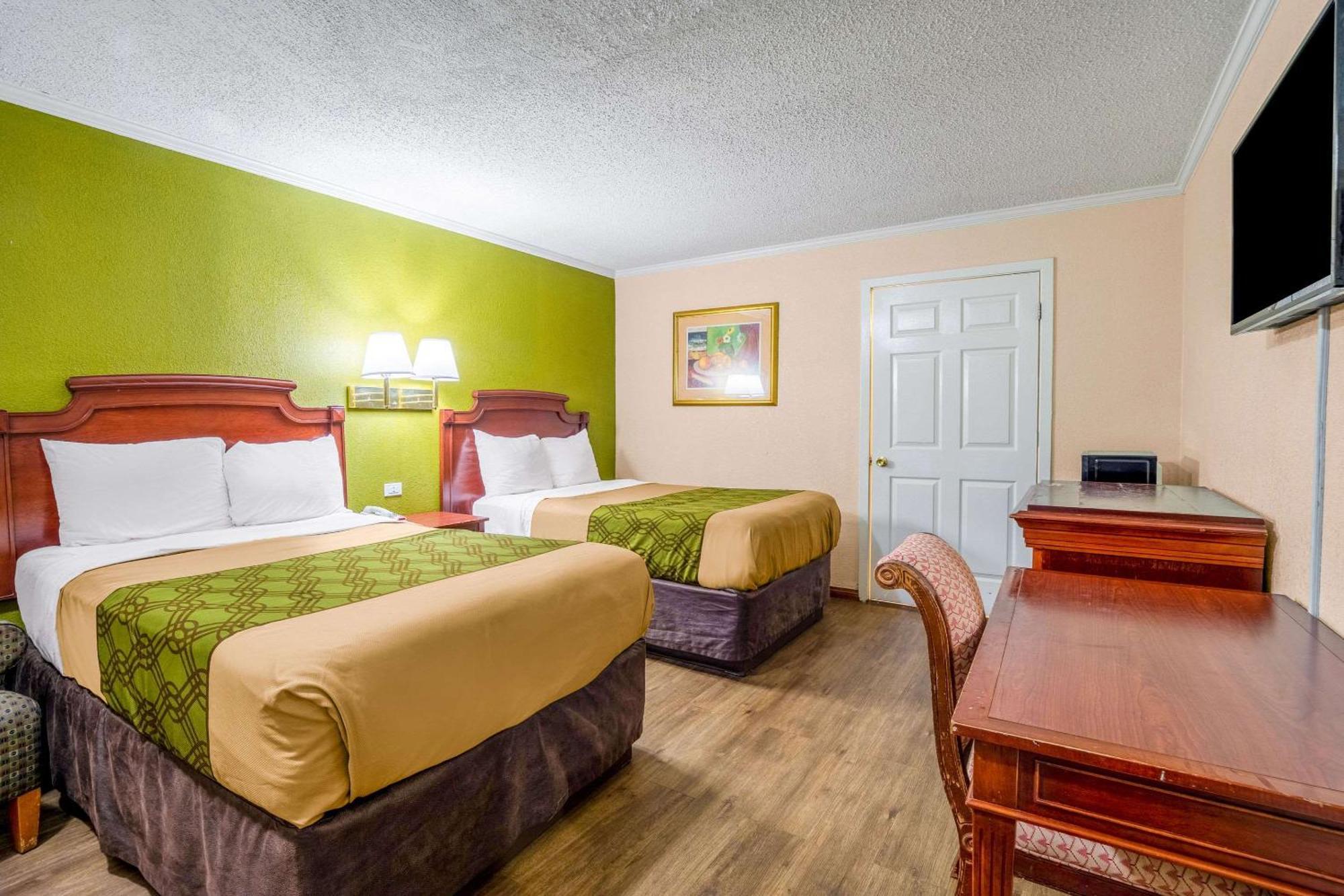 קולומביה Rodeway Inn & Suites Fort Jackson מראה חיצוני תמונה
